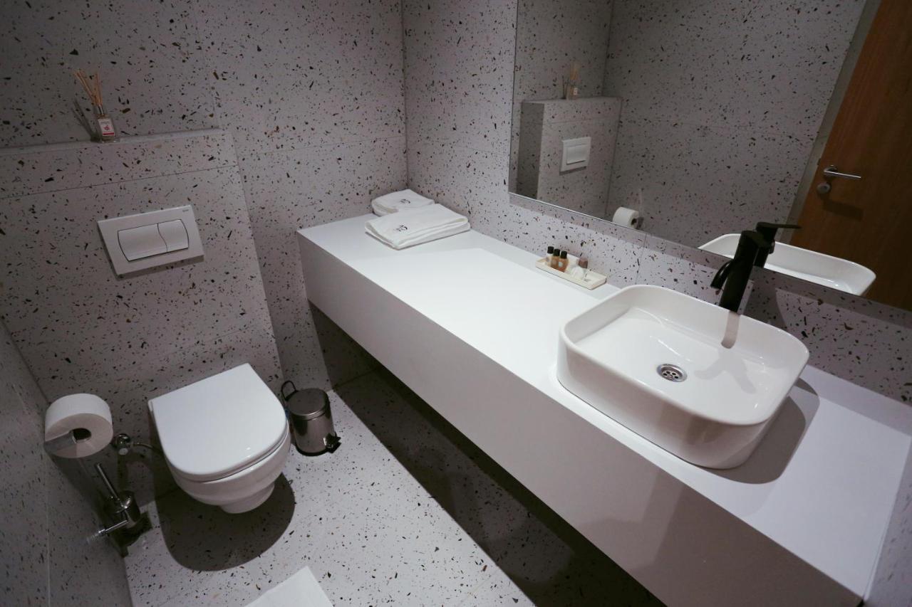 Hotel 12 Gjakova Bagian luar foto