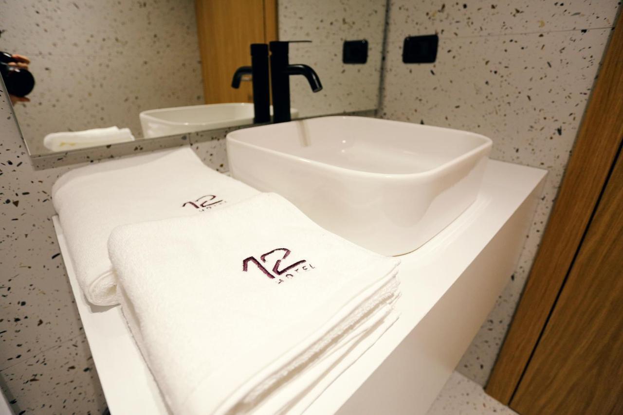 Hotel 12 Gjakova Bagian luar foto